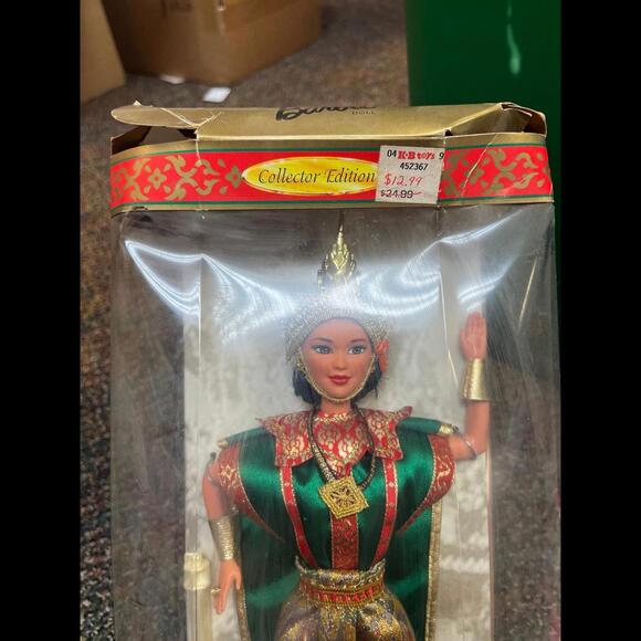 Thai Barbie Collector‎ Edition Dolls of the World Mattel NEW Traditional - Picture 2 of 8
